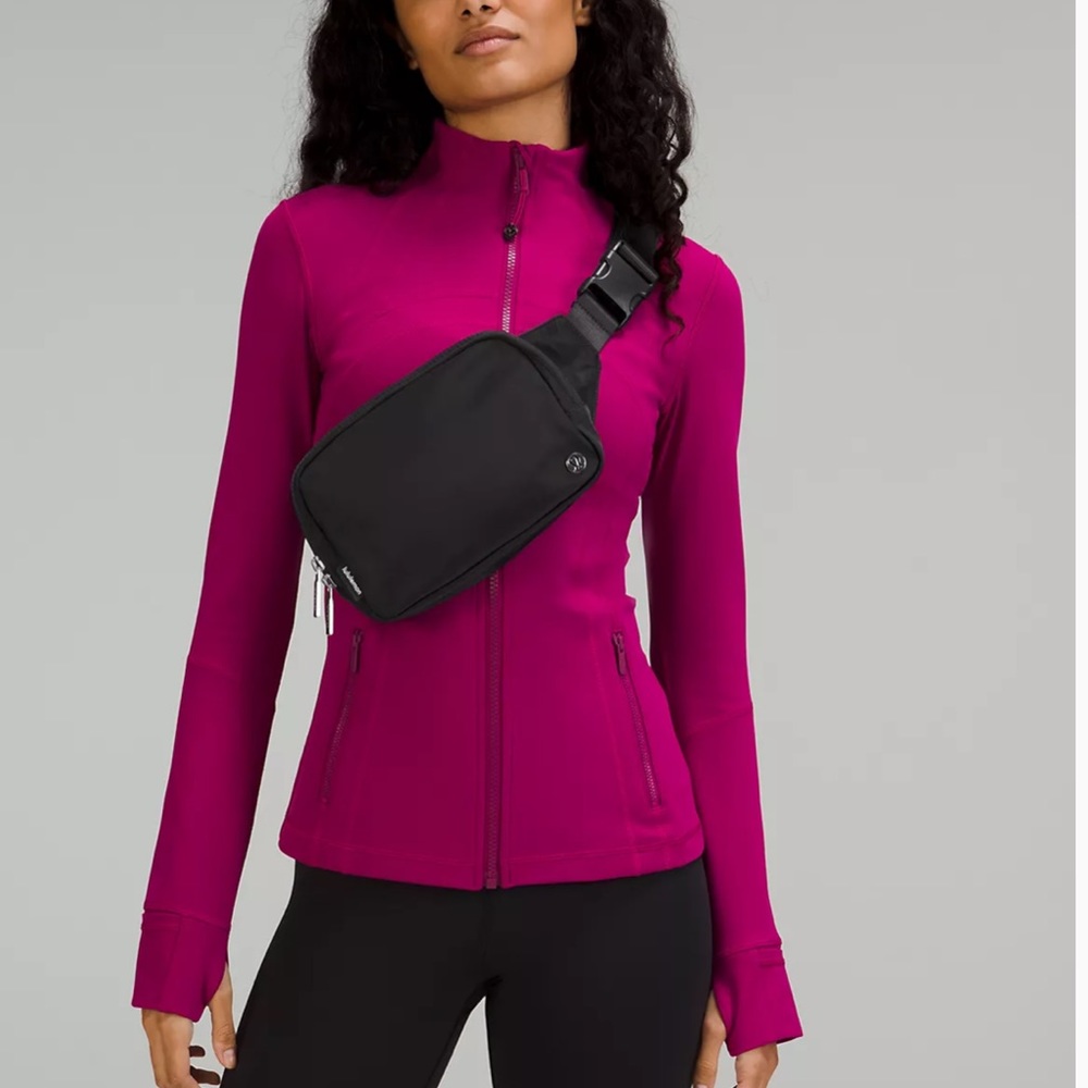 🖤🖤🖤 LULULEMON EVERYWHERE BELT BAG LARGE!! NWT